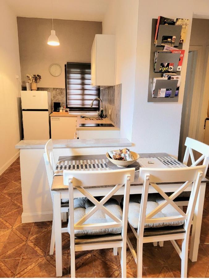 Ayerina Ground Floor Apartment 아릴라스 외부 사진