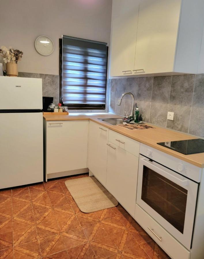 Ayerina Ground Floor Apartment 아릴라스 외부 사진