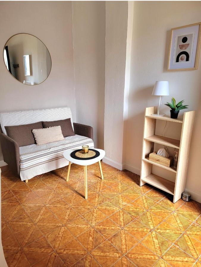 Ayerina Ground Floor Apartment 아릴라스 외부 사진